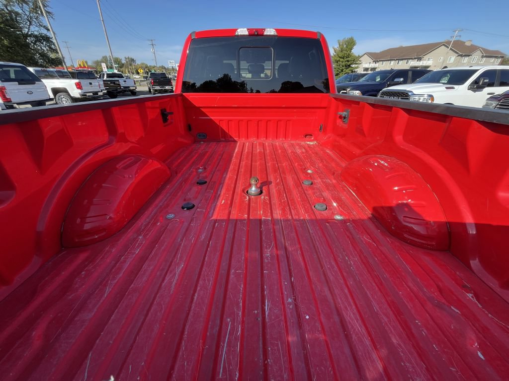 Used 2018 Ford F350 Lariat w/ Lariat Value Package AWD/4WD image 8