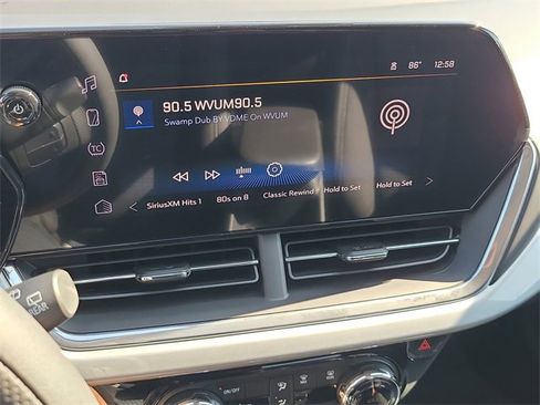 New 2026 Chevrolet Trax LT image 31