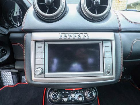 Used 2012 Ferrari California RWD image 39