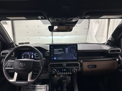 Used 2026 Toyota 4Runner Limited AWD/4WD image 40