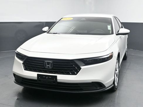 Used 2023 Honda Accord LX image 4