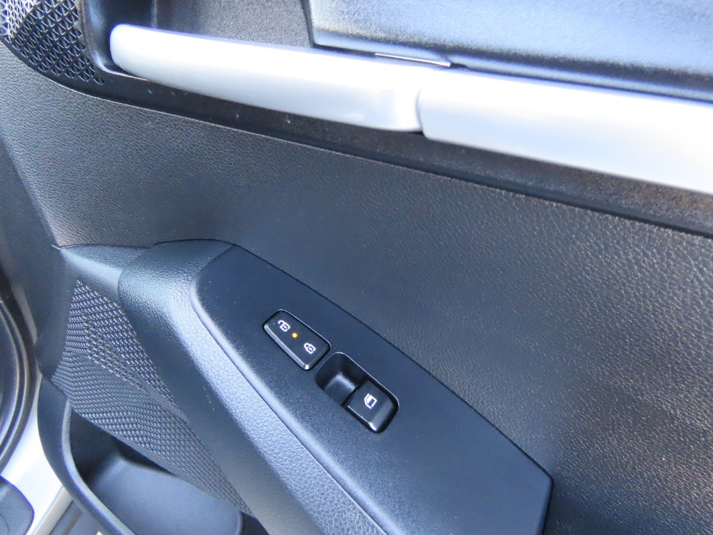 Used 2024 Kia Seltos LX AWD/4WD image 32