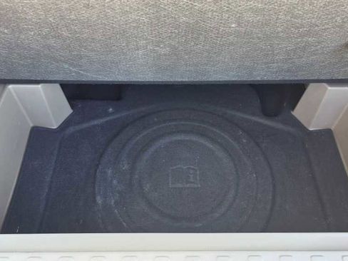 Used 2019 GMC Terrain Denali w/ Advanced Safety Package image 10