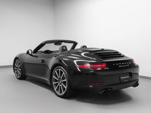 Certified 2015 Porsche 911 Carrera S RWD image 3