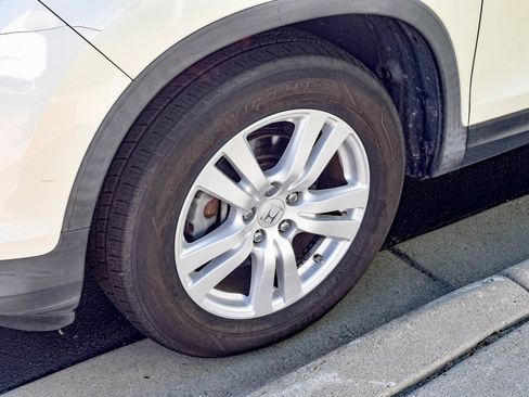 Used 2018 Honda Pilot LX image 23