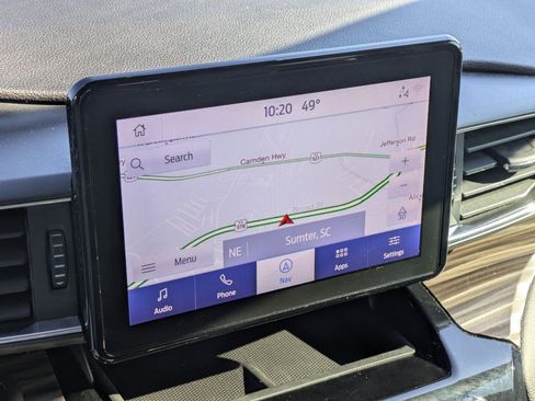 Used 2021 Ford Explorer Limited w/ Equipment Group 301A image 21