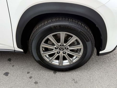 Used 2019 Lexus NX 300h AWD image 7