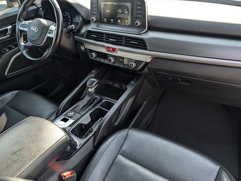 Used 2021 Kia Telluride S FWD image 36