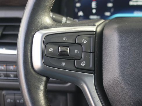 Used 2022 Chevrolet Tahoe Z71 w/ Luxury Package image 20