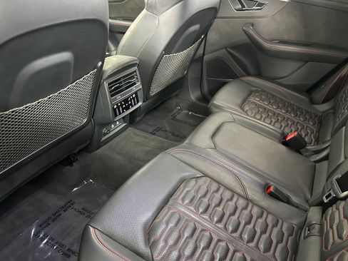 Used 2022 Audi RS Q8 w/ Luxury Package AWD/4WD image 11