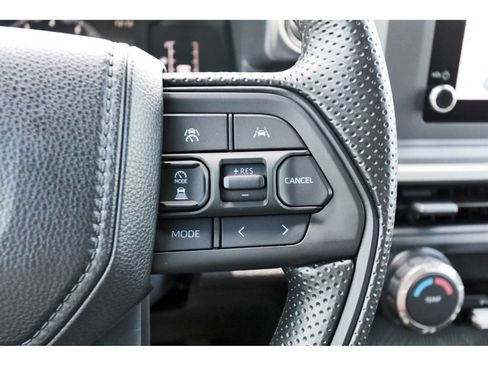Used 2026 Toyota Tacoma SR AWD/4WD image 16