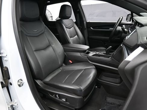 Used 2024 Cadillac XT5 Premium Luxury FWD image 49