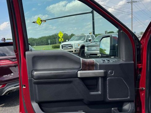 Used 2015 Ford F150 Platinum w/ Technology Package AWD/4WD image 16