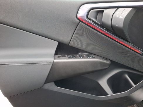 Used 2025 BMW X3 xDrive30i w/ Premium Package image 8