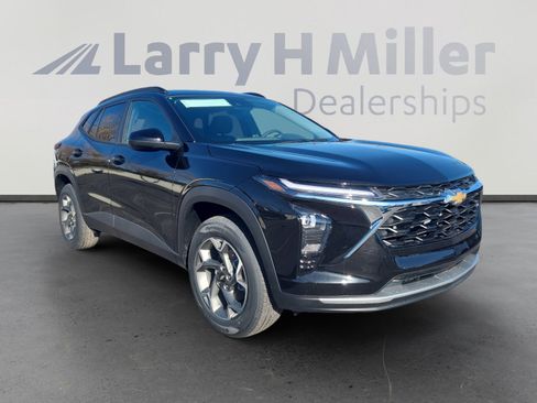 New 2026 Chevrolet Trax LT w/ LT Convenience Package image 7