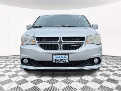 Used 2011 Dodge Grand Caravan Crew image 12