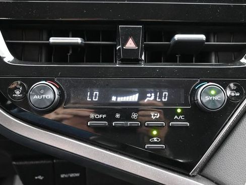 Used 2024 Toyota Camry XSE FWD image 21