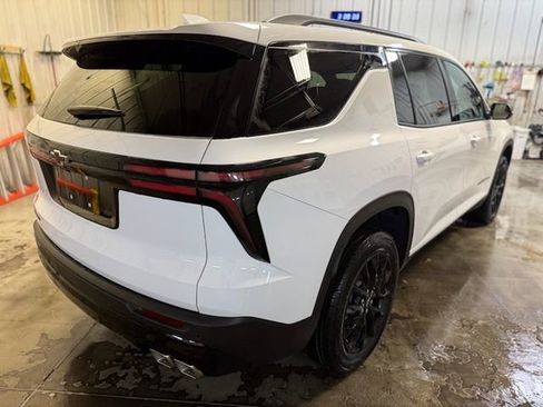 New 2026 Chevrolet Traverse LT image 6