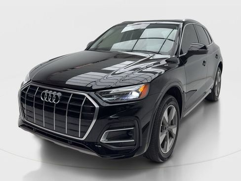 Used 2023 Audi Q5 2.0T Premium w/ Convenience Package AWD/4WD image 4