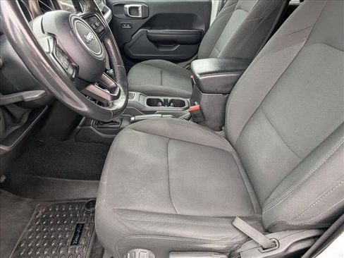 Used 2019 Jeep Wrangler Unlimited Sport S image 15