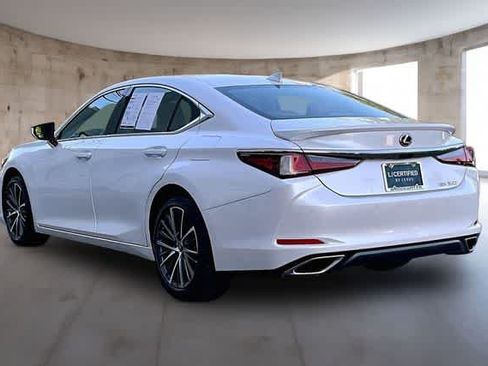 Used 2025 Lexus ES 350 w/ Premium Package FWD image 4