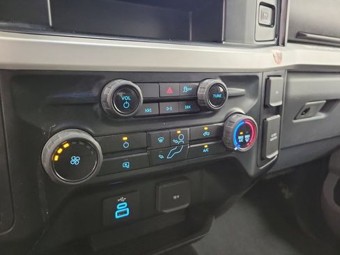 Used 2025 Ford F250 XLT image 27