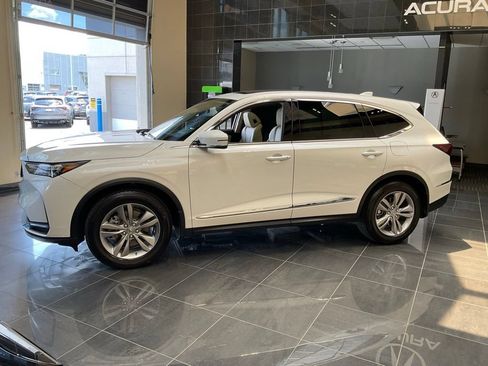 Certified 2026 Acura MDX SH-AWD image 4