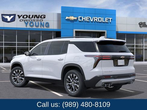 New 2026 Chevrolet Traverse LT w/ Sun and Wheel Package image 4