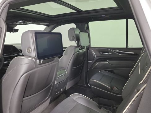Certified 2024 Cadillac Escalade Sport w/ LPO, ONYX Package AWD/4WD image 12