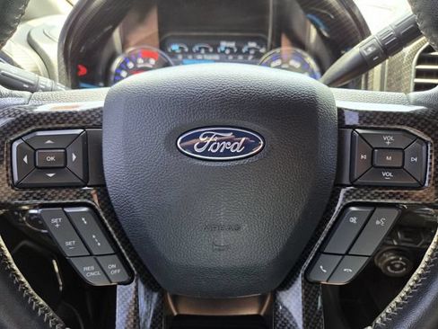 Used 2020 Ford F350 Lariat w/ Lariat Ultimate Package AWD/4WD image 36