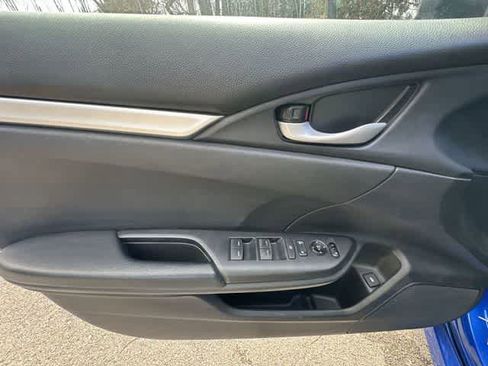 Used 2020 Honda Civic Sport image 17
