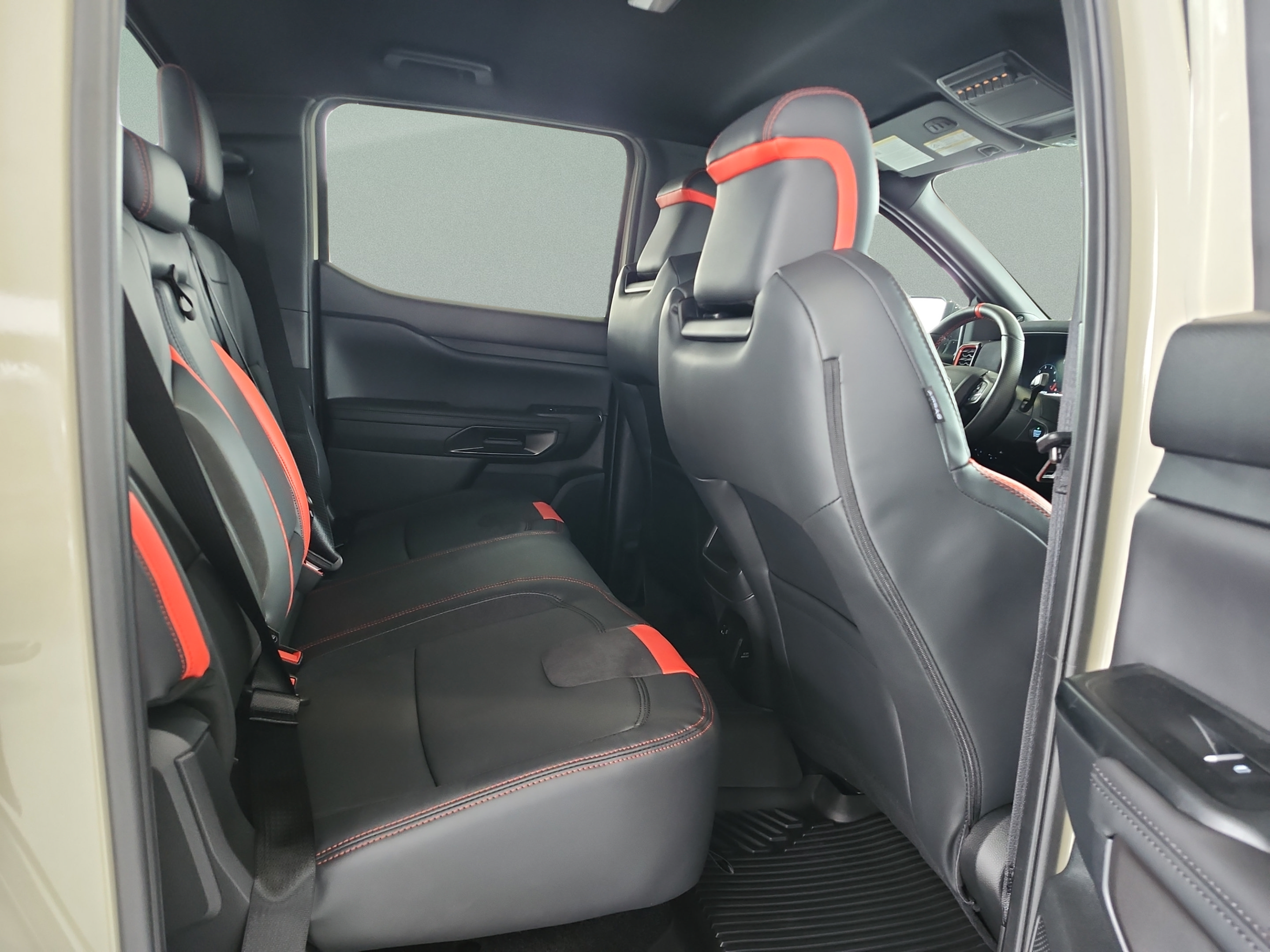 New 2026 Ford Ranger Raptor AWD/4WD image 17