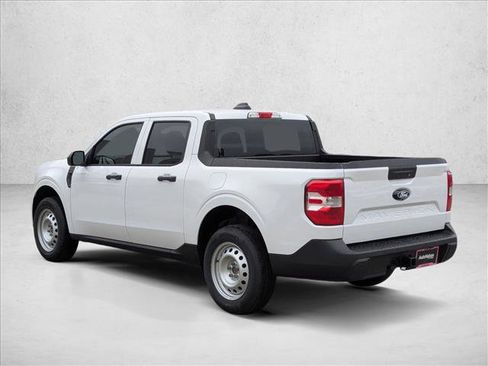 New 2025 Ford Maverick XL image 8