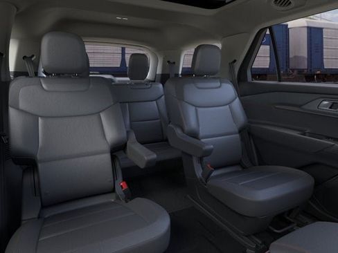 New 2026 Ford Explorer Active w/ Active Comfort Package AWD/4WD image 34
