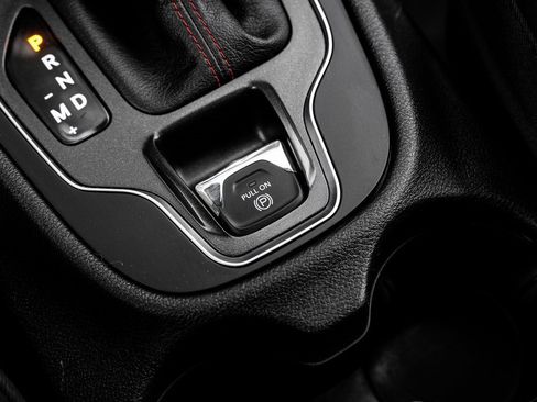 Used 2022 Jeep Cherokee Trailhawk image 37