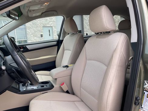 Used 2015 Subaru Outback 2.5i Premium w/ Popular Package #2 AWD/4WD image 15