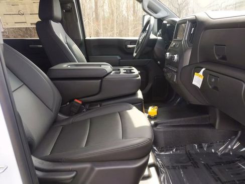 New 2025 GMC Sierra 3500 Pro w/ Convenience Package image 48