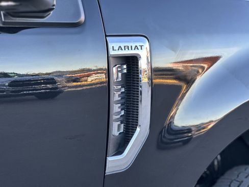 Used 2020 Ford F250 Lariat w/ Lariat Ultimate Package image 26
