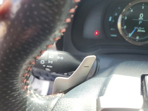 Used 2015 Lexus IS 350 AWD w/ F-Sport Package image 28