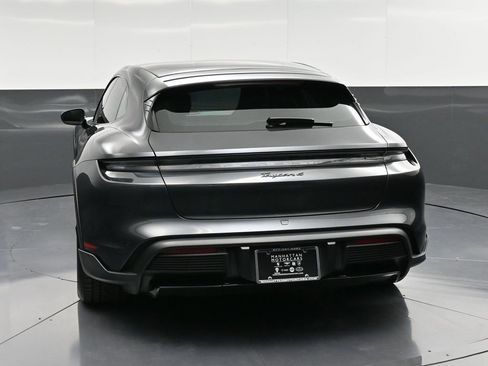 Certified 2023 Porsche Taycan 4 Cross Turismo image 7