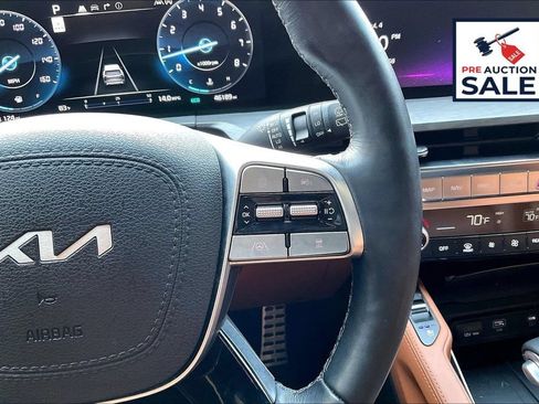 Certified 2024 Kia Telluride SX Prestige X-Line AWD/4WD image 19