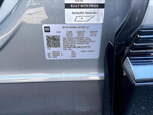 Used 2024 Cadillac Lyriq Sport image 32