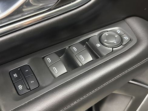 Used 2023 Chevrolet Tahoe Z71 AWD/4WD image 15