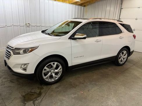Used 2018 Chevrolet Equinox Premier AWD/4WD image 4