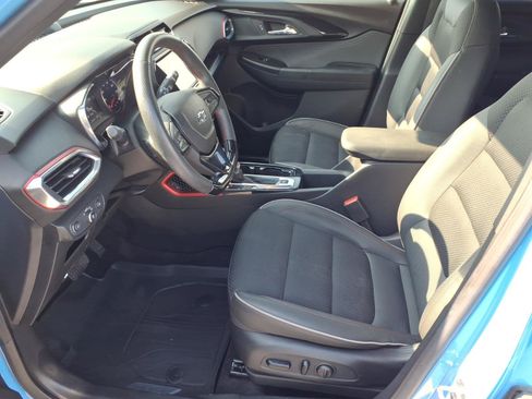 Used 2023 Chevrolet TrailBlazer RS w/ Sun and Liftgate Package AWD/4WD image 11