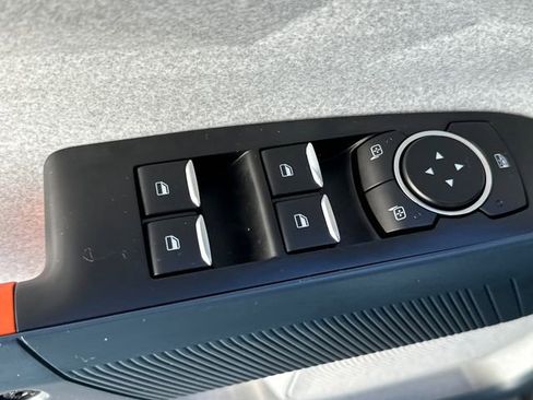 Certified 2022 Ford Maverick XLT w/ Equipment Group 300A Standard image 23