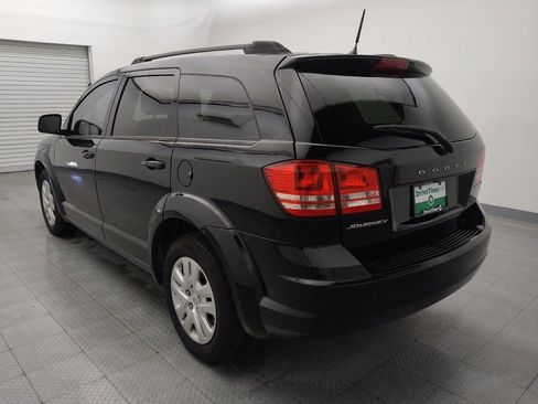 Used 2019 Dodge Journey SE image 5