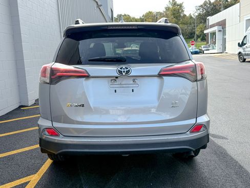 Used 2017 Toyota RAV4 LE image 5