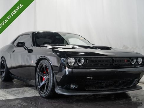 Certified 2021 Dodge Challenger R/T Scat Pack RWD image 1