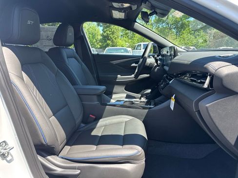 New 2026 Buick Envista Sport Touring w/ Convenience I Package FWD image 12